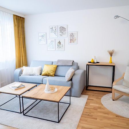 Expo-Basel-Ch Apt, Amazon Prime Video, Wifi, Coffee & Tee, Popcorn, Kitchen Exterior foto